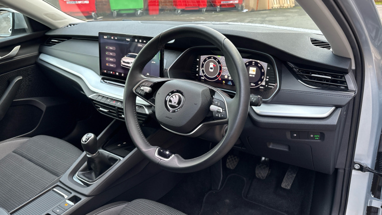 Skoda Octavia 1.5 TSI SE Technology 5dr Petrol Hatchback